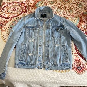 Jean jacket from forever 21 blue size M